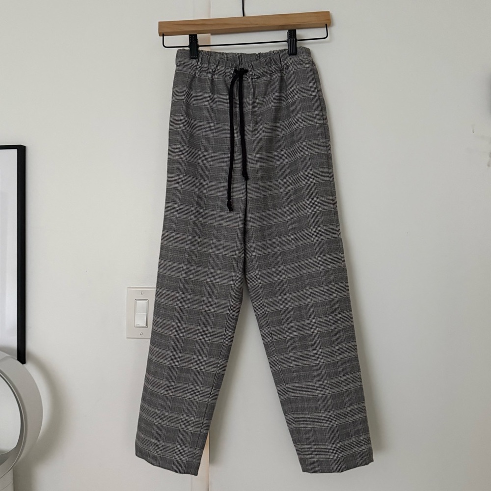 Aritzia Babaton Plaid Pants
